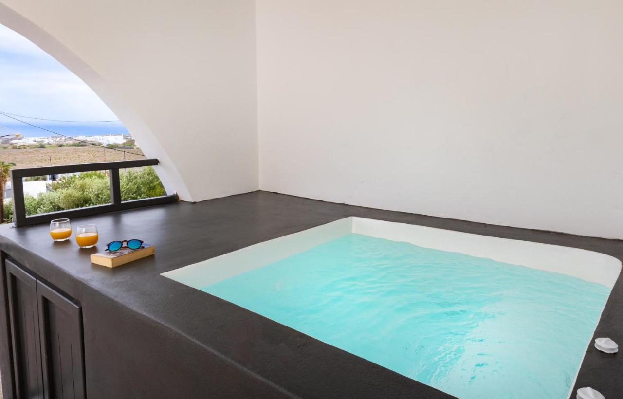 White Breeze Villa