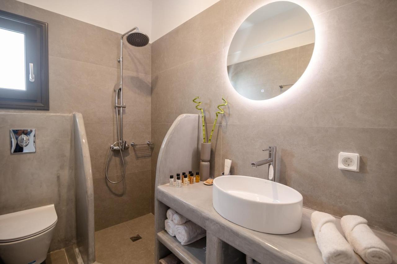 Villa White Breeze Exo Gonia